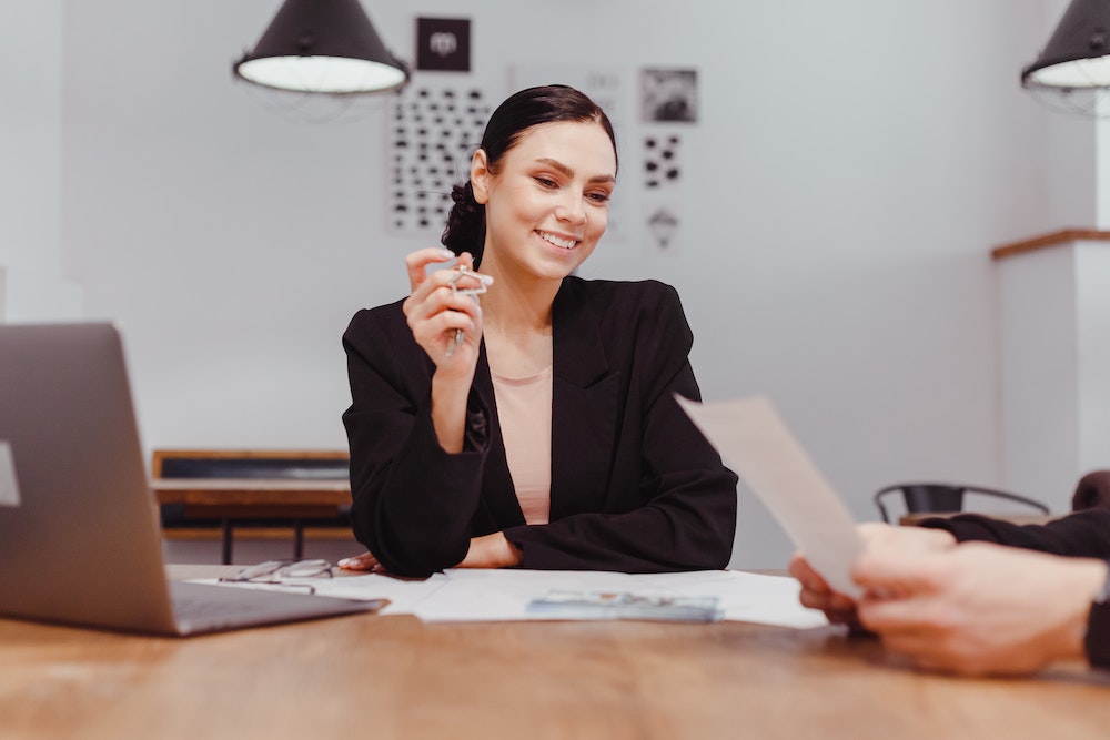 Travailler avec une agence immobilière : l'importance de la confidentialité et de la protection des données