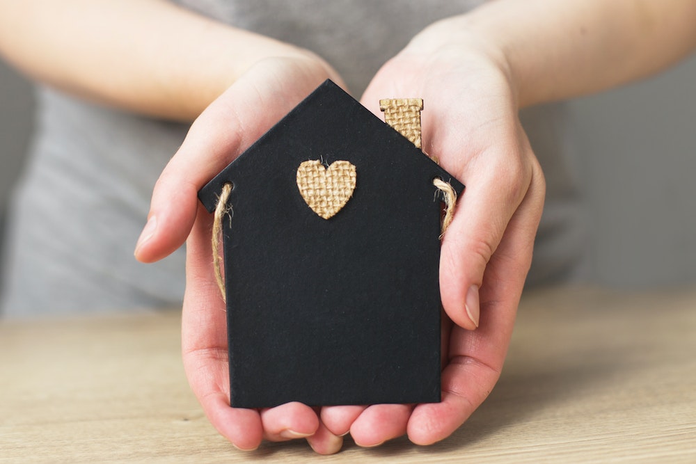 Comment économiser sur votre première assurance habitation : astuces et conseils